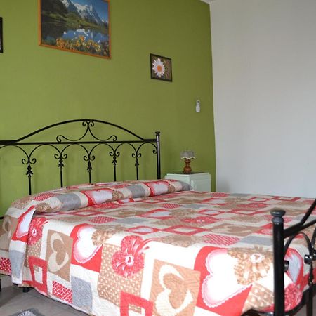 Agriturismo San Martino Castiglione Tinella المظهر الخارجي الصورة