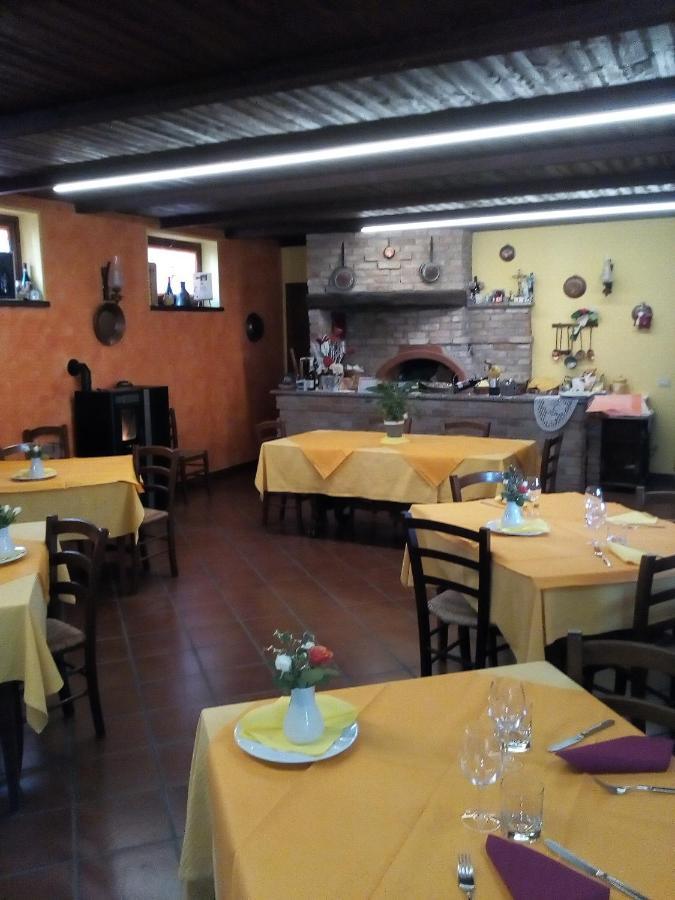 Agriturismo San Martino Castiglione Tinella المظهر الخارجي الصورة