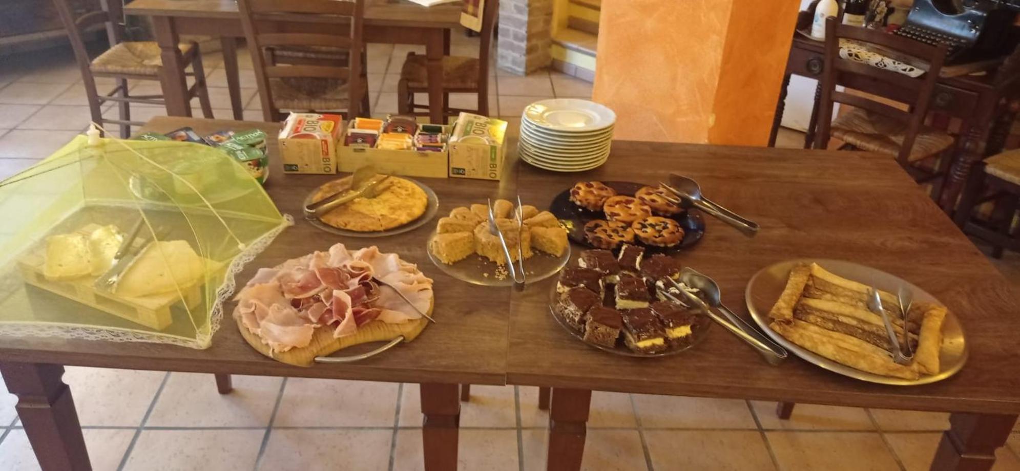 Agriturismo San Martino Castiglione Tinella المظهر الخارجي الصورة