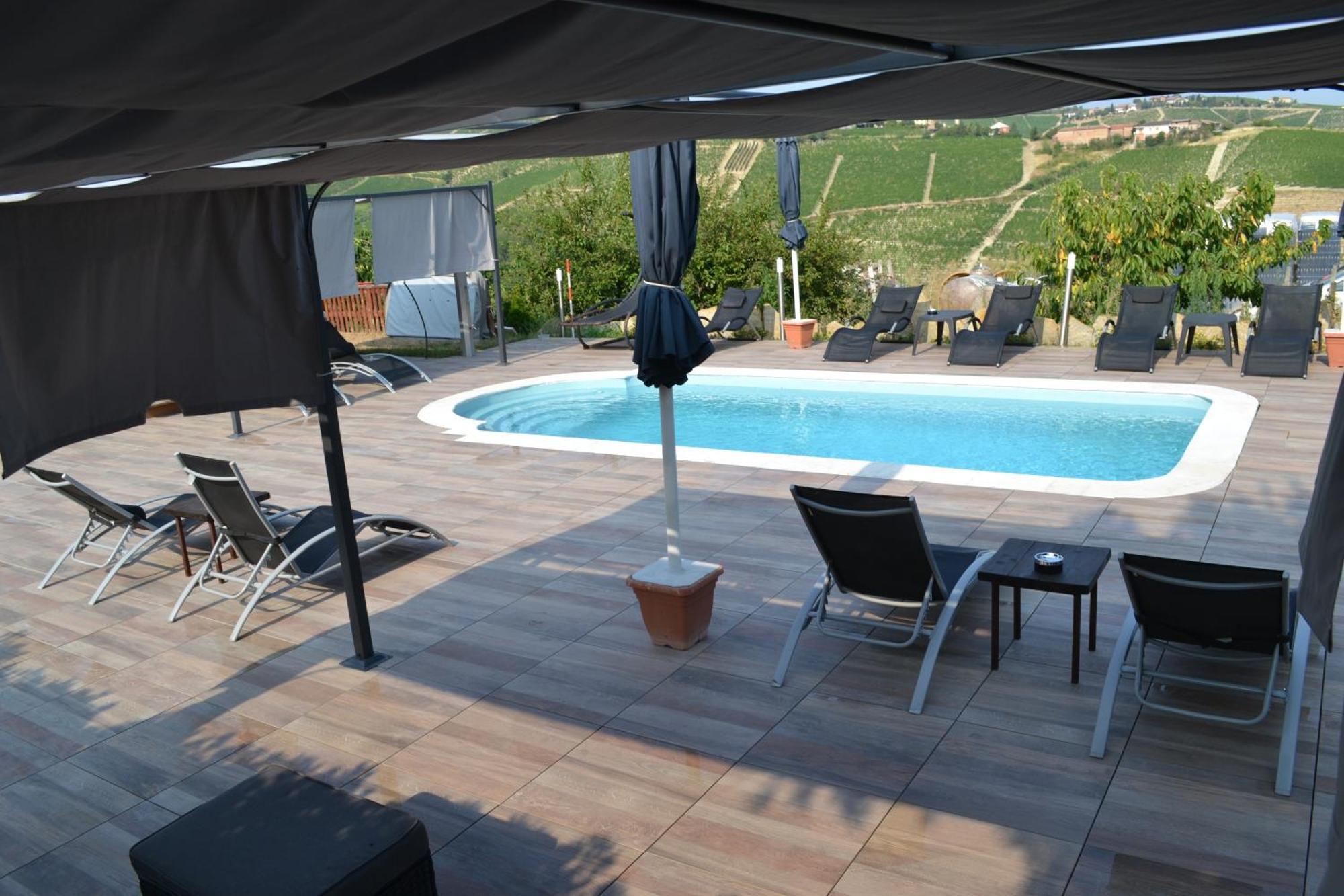 Agriturismo San Martino Castiglione Tinella المظهر الخارجي الصورة